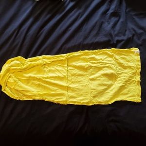 Nike Lightweight DRI-FIT Infinity Scarf Yellow